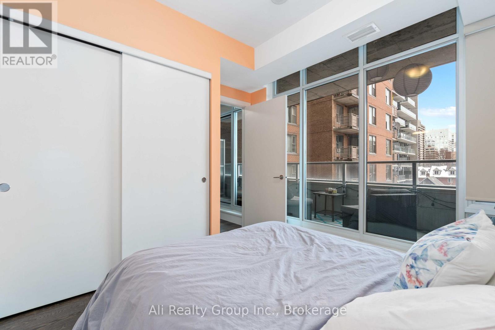 410 - 255 Bay Street, Ottawa, Ontario  K1R 0C5 - Photo 14 - X13055738