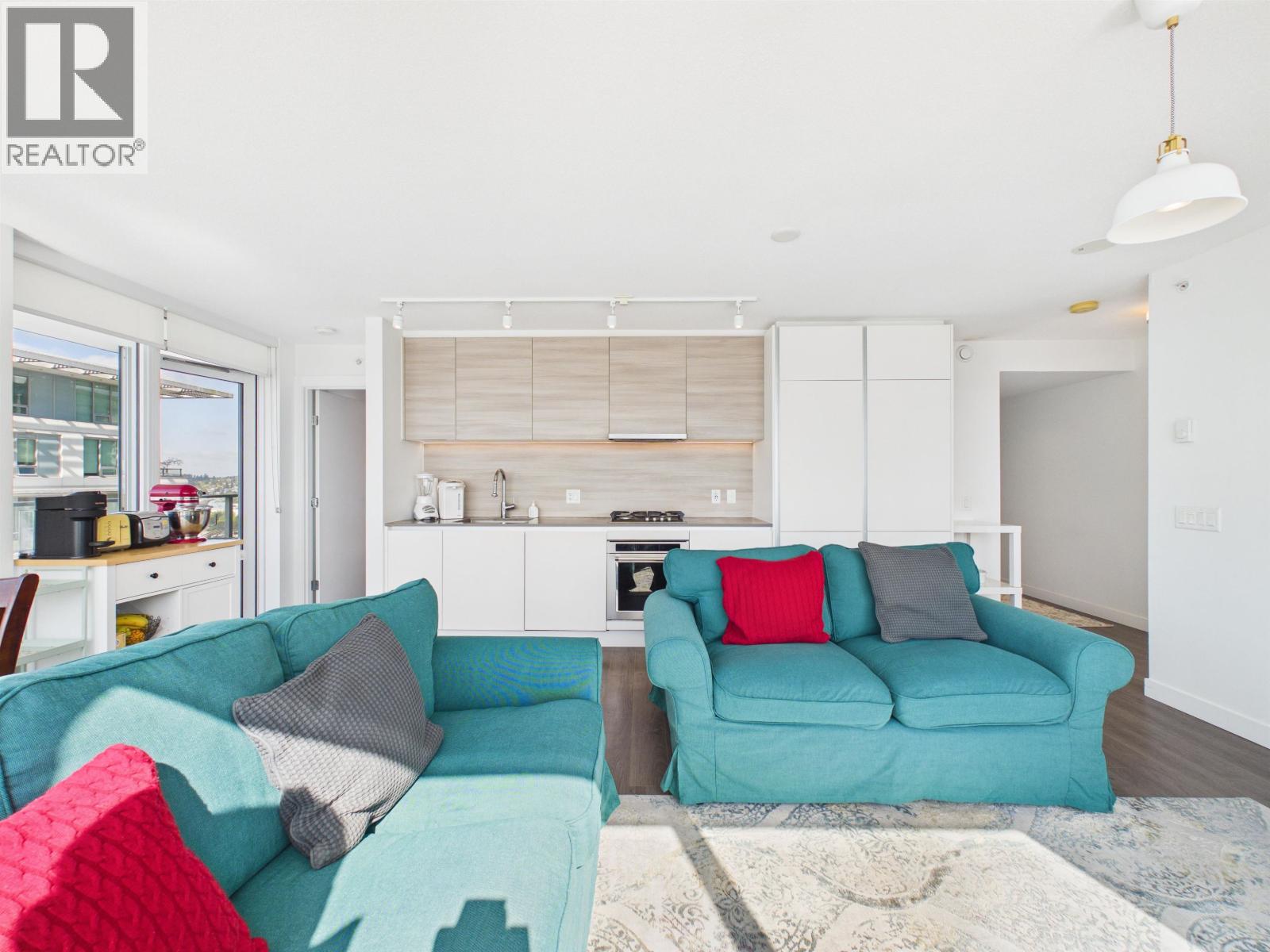 2705 908 Quayside Drive, New Westminster, British Columbia  V3M 0L4 - Photo 10 - R3117156