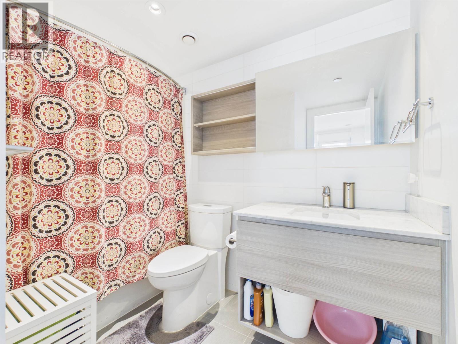 2705 908 Quayside Drive, New Westminster, British Columbia  V3M 0L4 - Photo 19 - R3117156