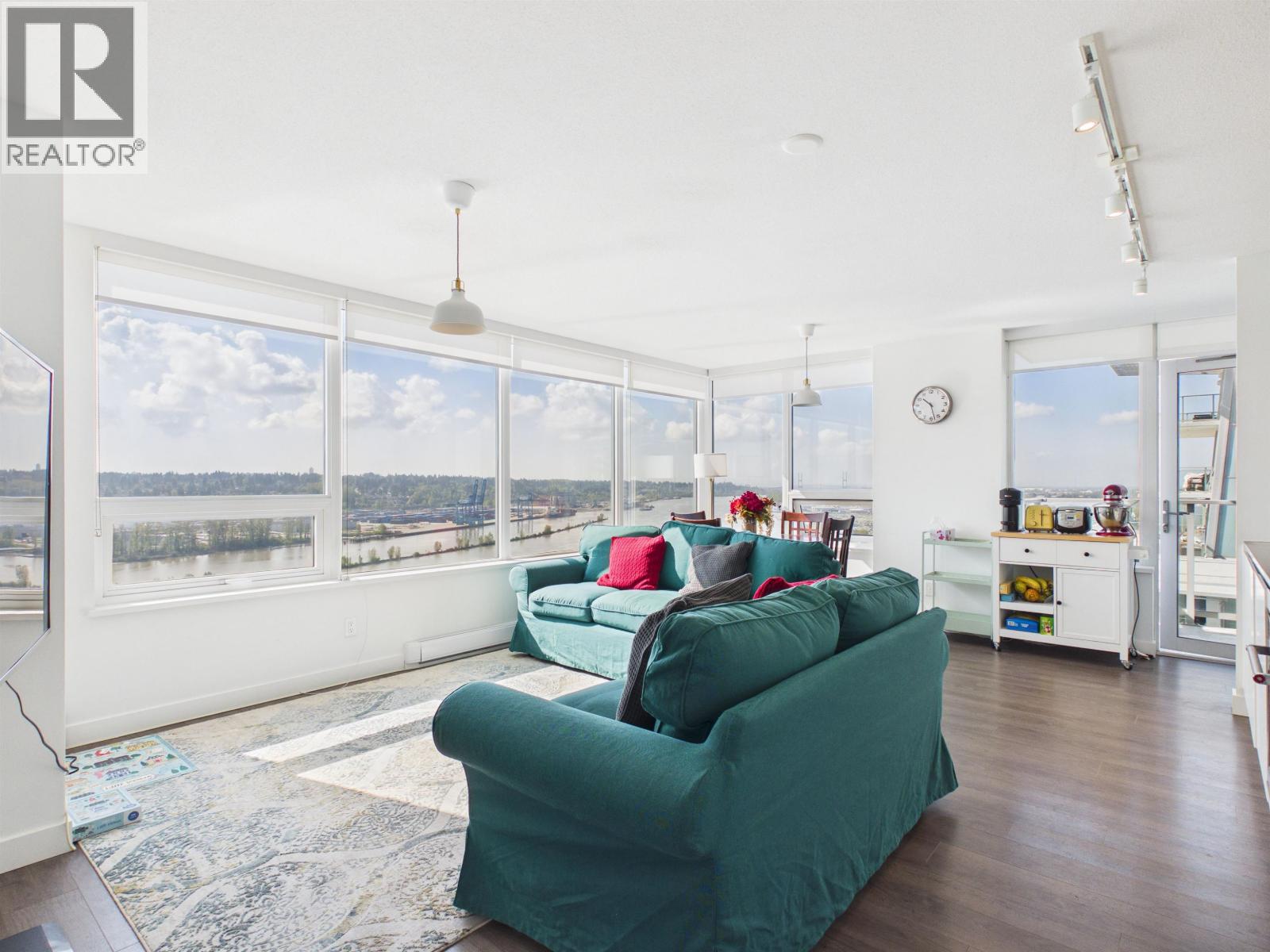 2705 908 Quayside Drive, New Westminster, British Columbia  V3M 0L4 - Photo 7 - R3117156