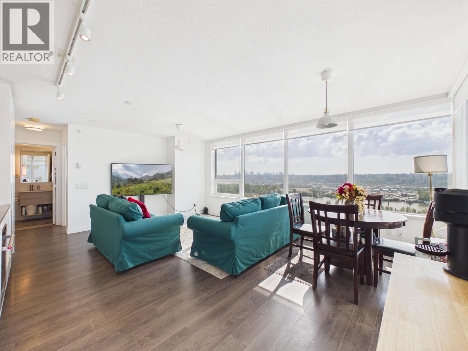 2705 908 Quayside Drive, New Westminster, British Columbia  V3M 0L4 - Photo 9 - R3117156