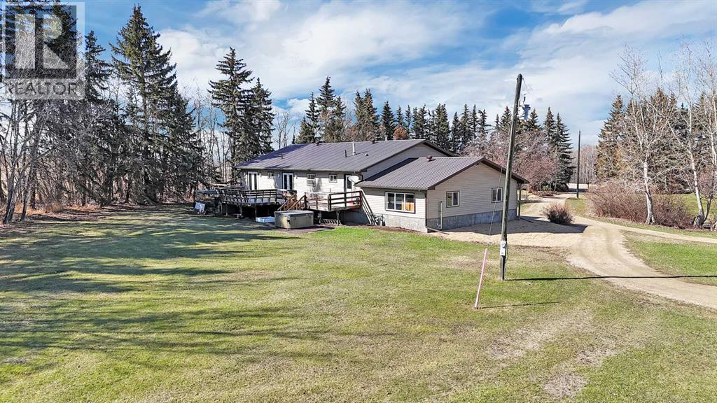 27137 Highway 42, Rural Red Deer County, Alberta  T0M 1R0 - Photo 11 - A2293336