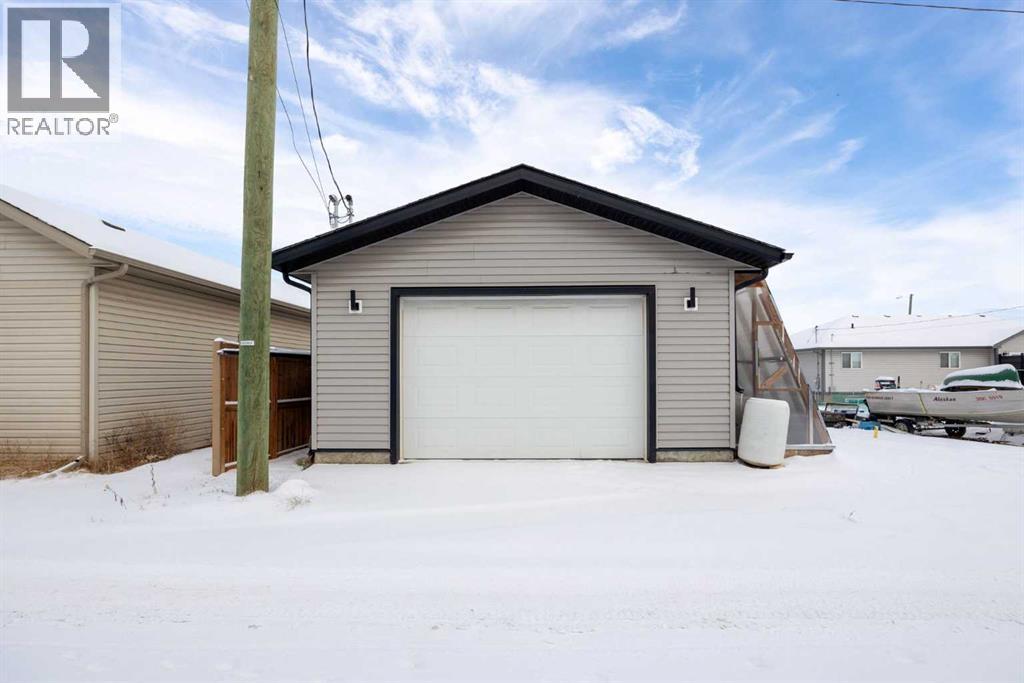 7423 Railway Avenue, Fort Mcmurray, Alberta  T9H 1B6 - Photo 33 - A2282733