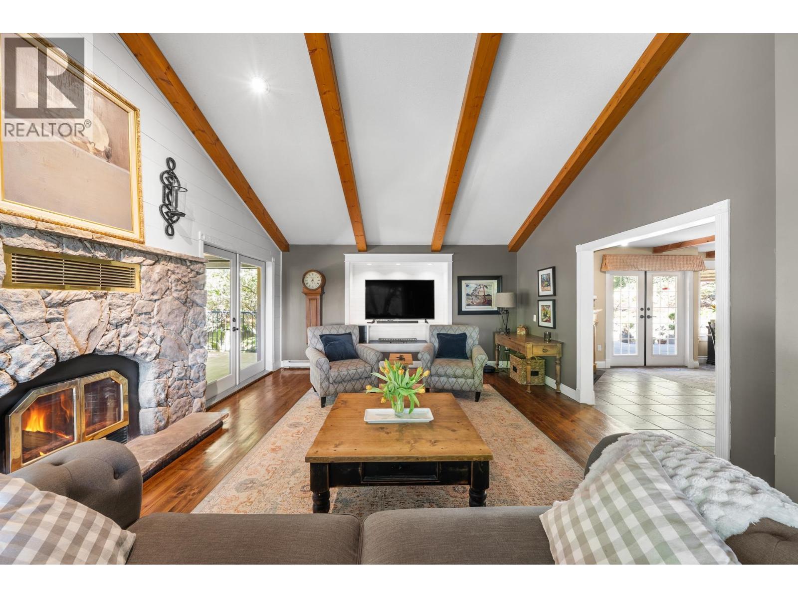 27724 Arbutus Place, Maple Ridge, British Columbia  V2W 1N4 - Photo 3 - R3116705