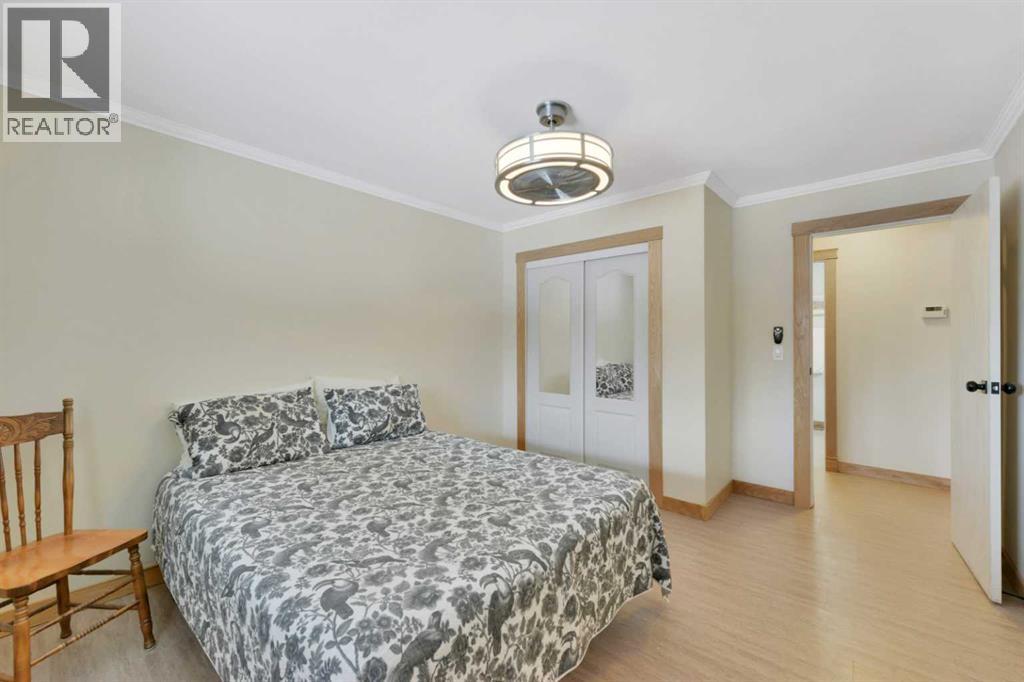 27137 Highway 42, Rural Red Deer County, Alberta  T0M 1R0 - Photo 29 - A2293336