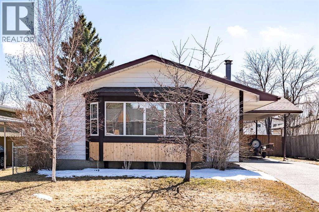 1523 110 Avenue SW, Calgary, Alberta