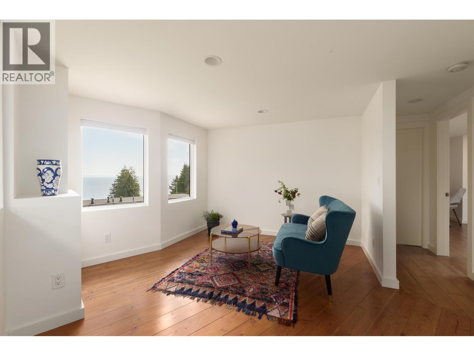 127 Mahan Road, Gibsons, British Columbia  V0N 1V3 - Photo 12 - R3117136