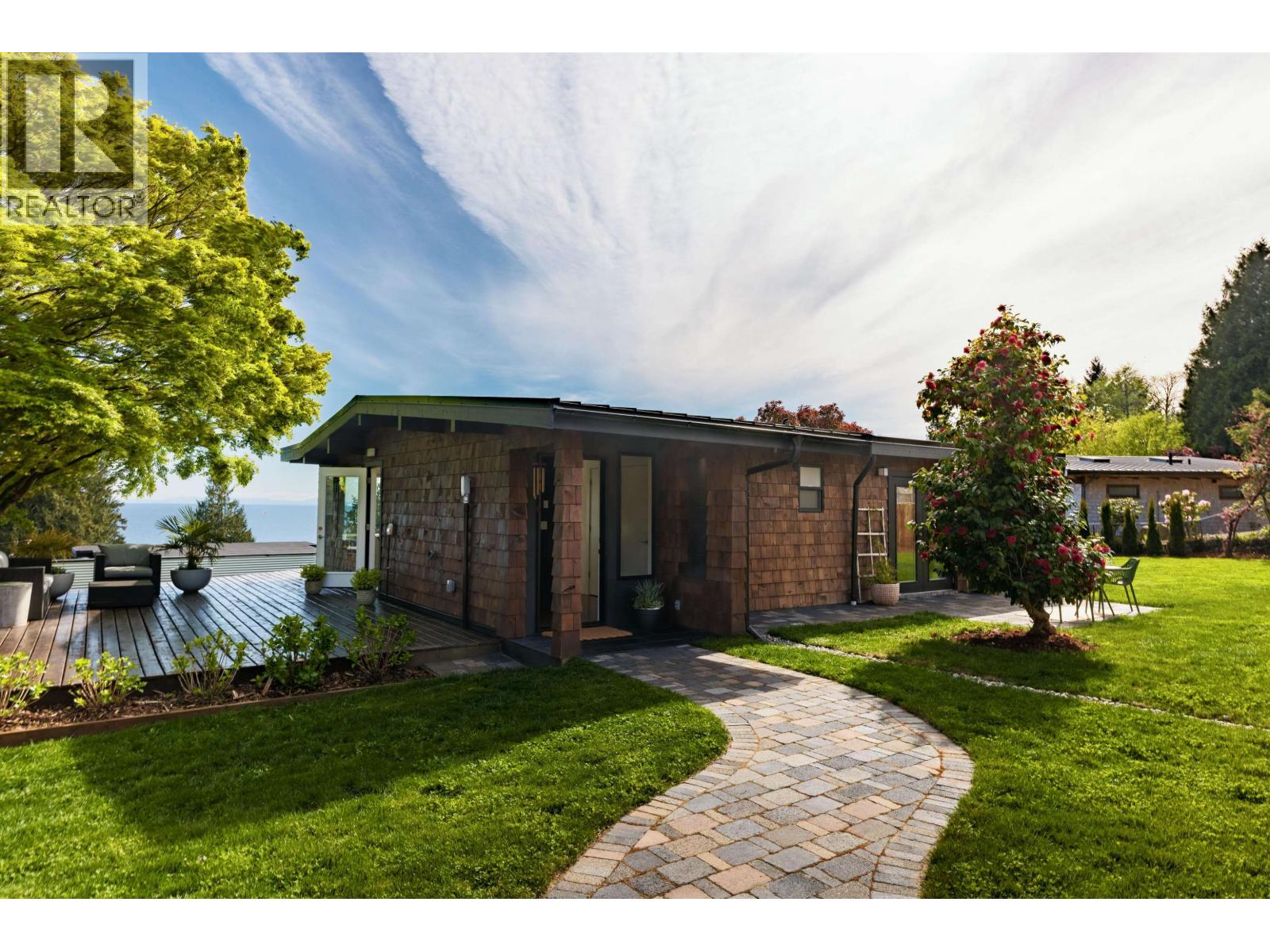 127 Mahan Road, Gibsons, British Columbia  V0N 1V3 - Photo 23 - R3117136