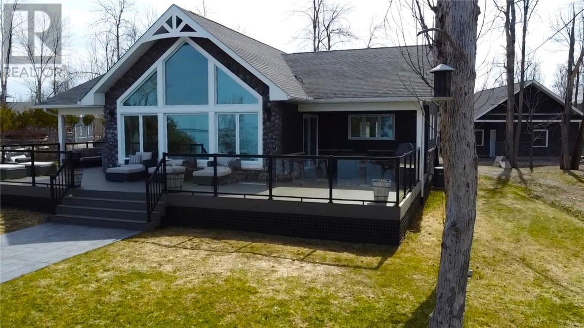 245 Grandor Rd, Kagawong, Ontario  P0P 1J0 - Photo 1 - 2127387