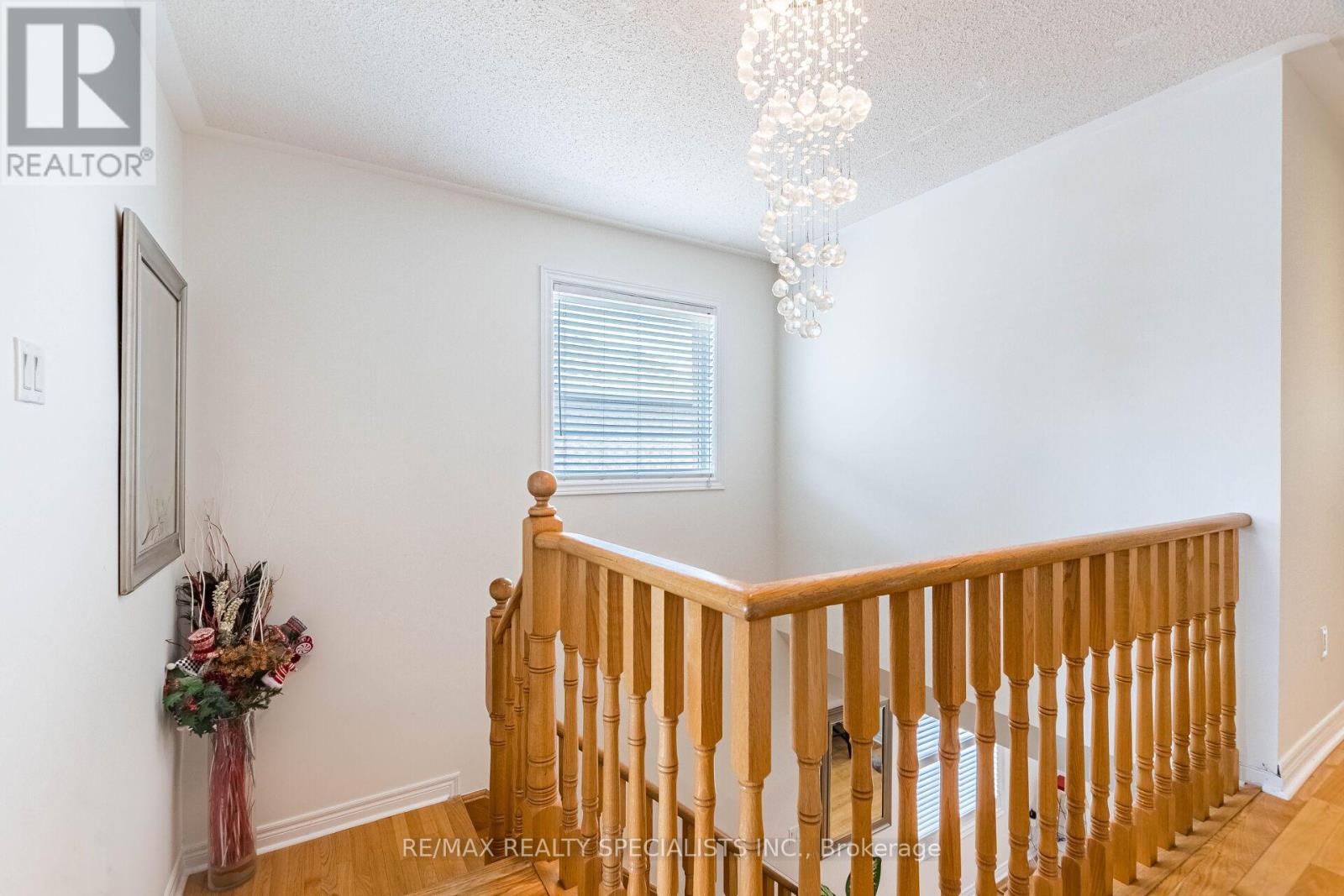 6672 Opera Glass Crescent, Mississauga, Ontario  L5W 1R8 - Photo 20 - W13055722