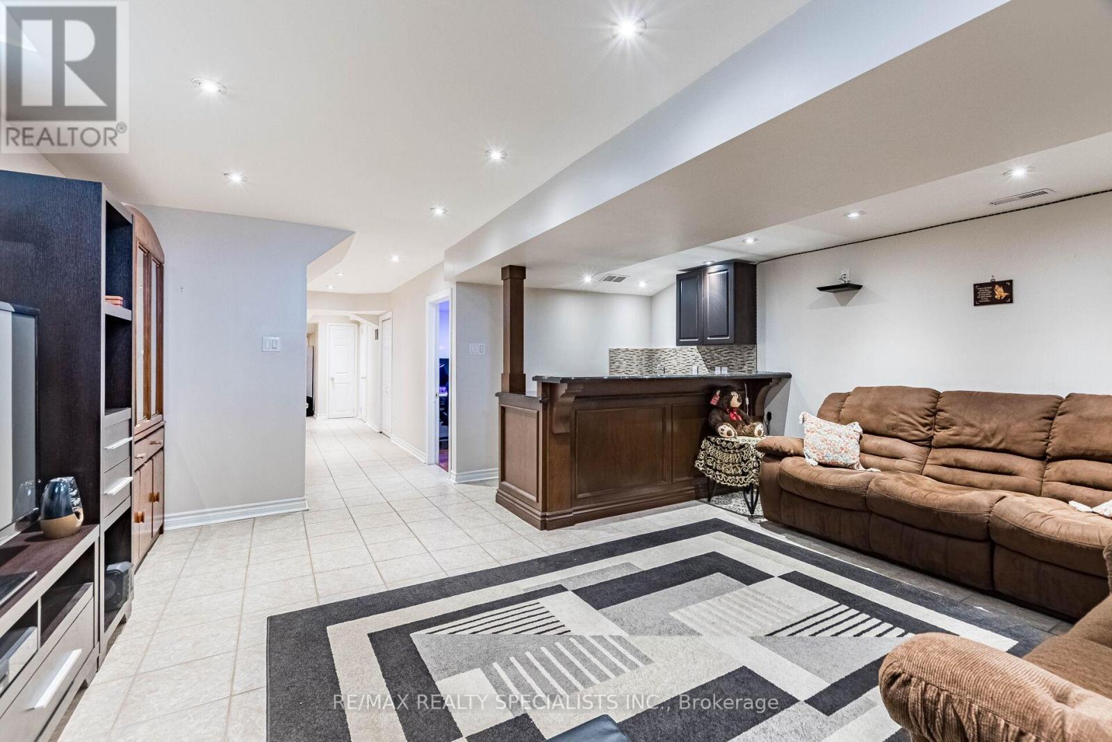 6672 Opera Glass Crescent, Mississauga, Ontario  L5W 1R8 - Photo 39 - W13055722