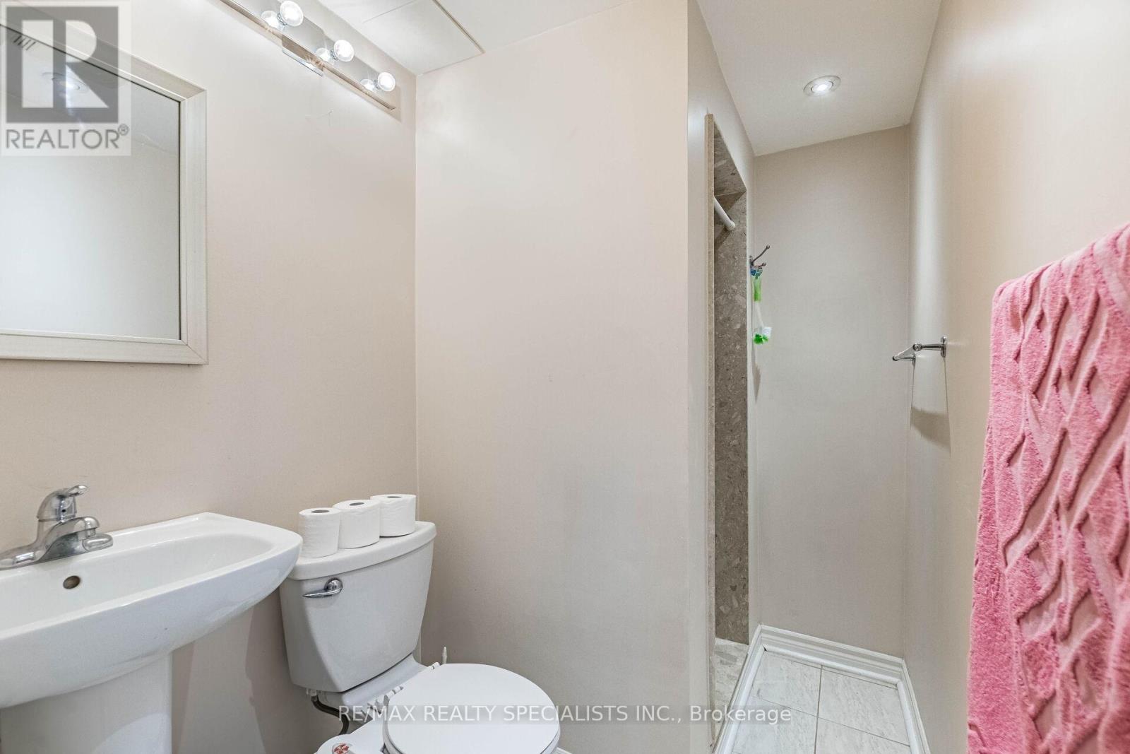 6672 Opera Glass Crescent, Mississauga, Ontario  L5W 1R8 - Photo 43 - W13055722