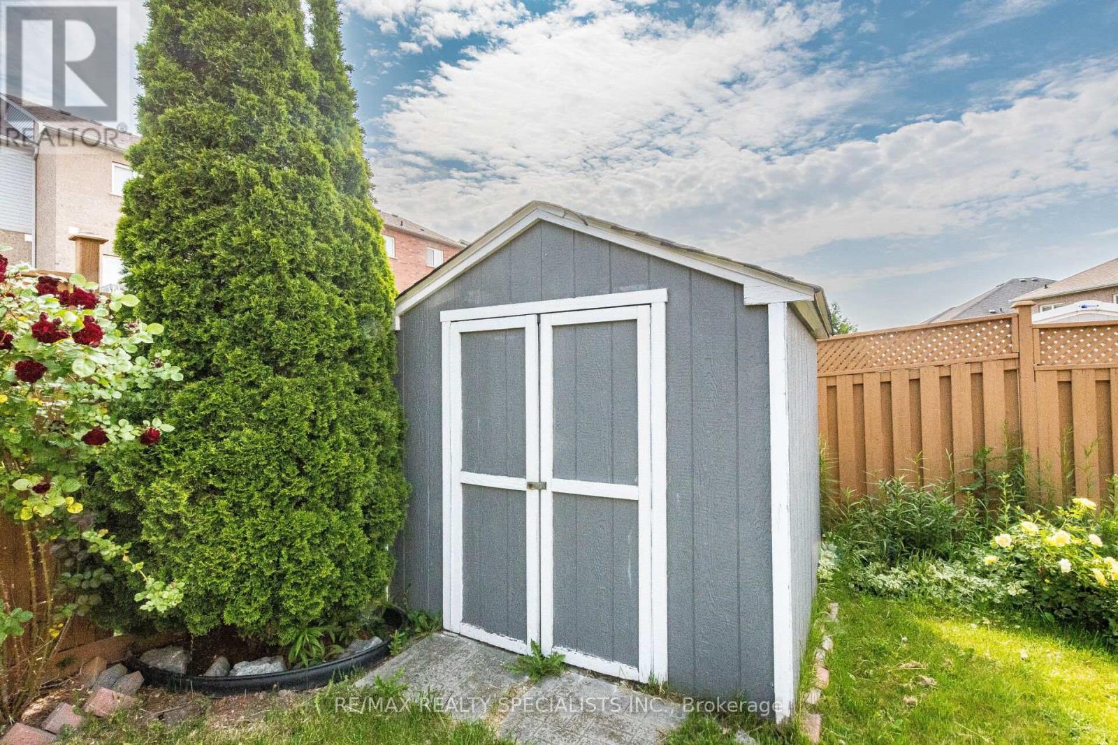 6672 Opera Glass Crescent, Mississauga, Ontario  L5W 1R8 - Photo 48 - W13055722