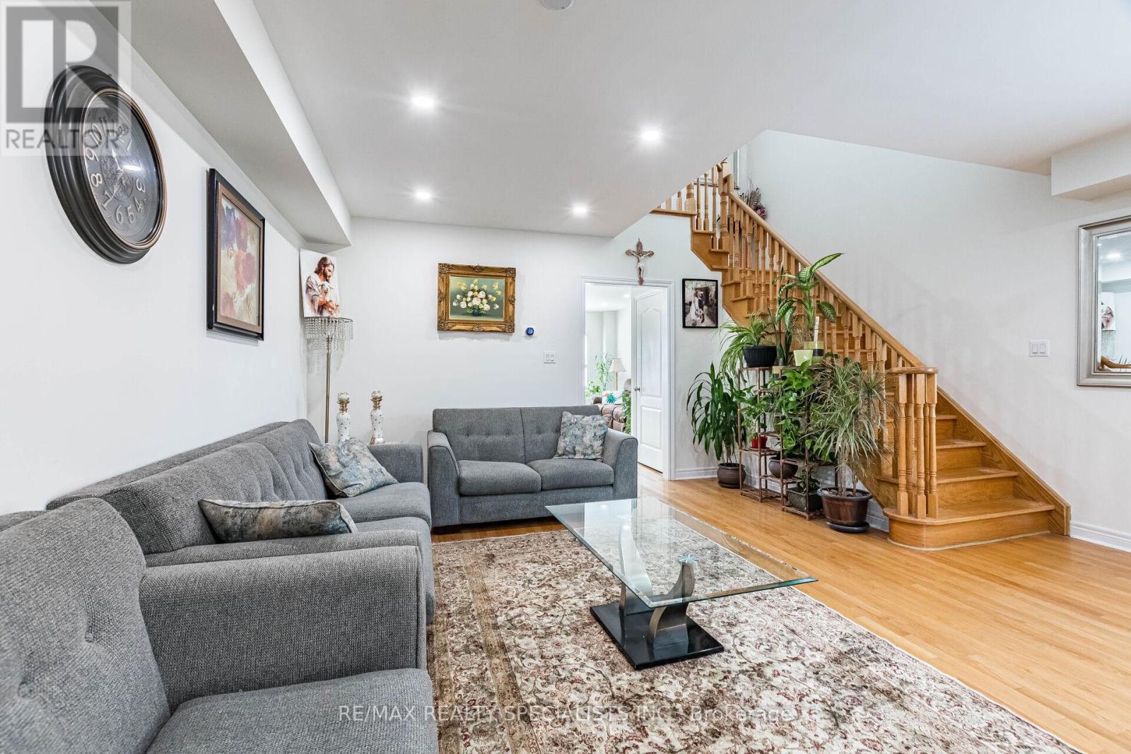 6672 Opera Glass Crescent, Mississauga, Ontario  L5W 1R8 - Photo 8 - W13055722