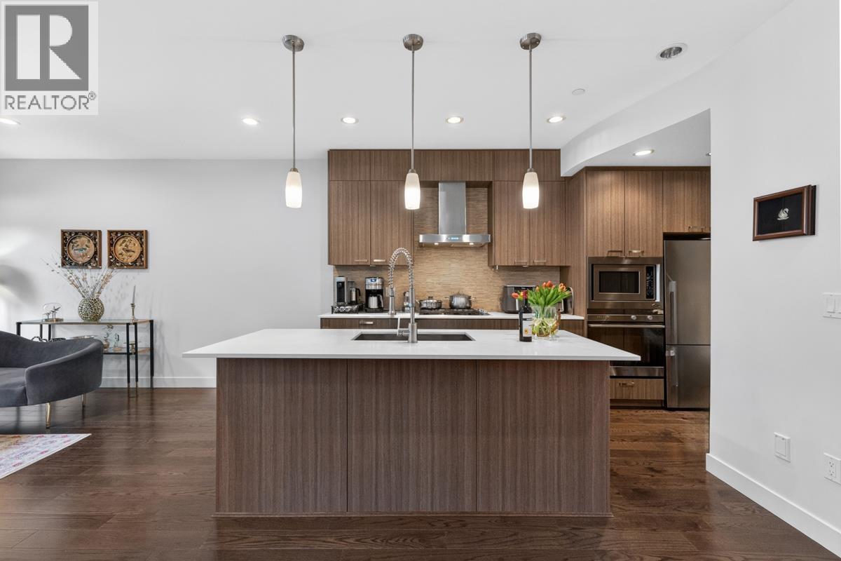 621 14TH STREET STREET, west vancouver, British Columbia