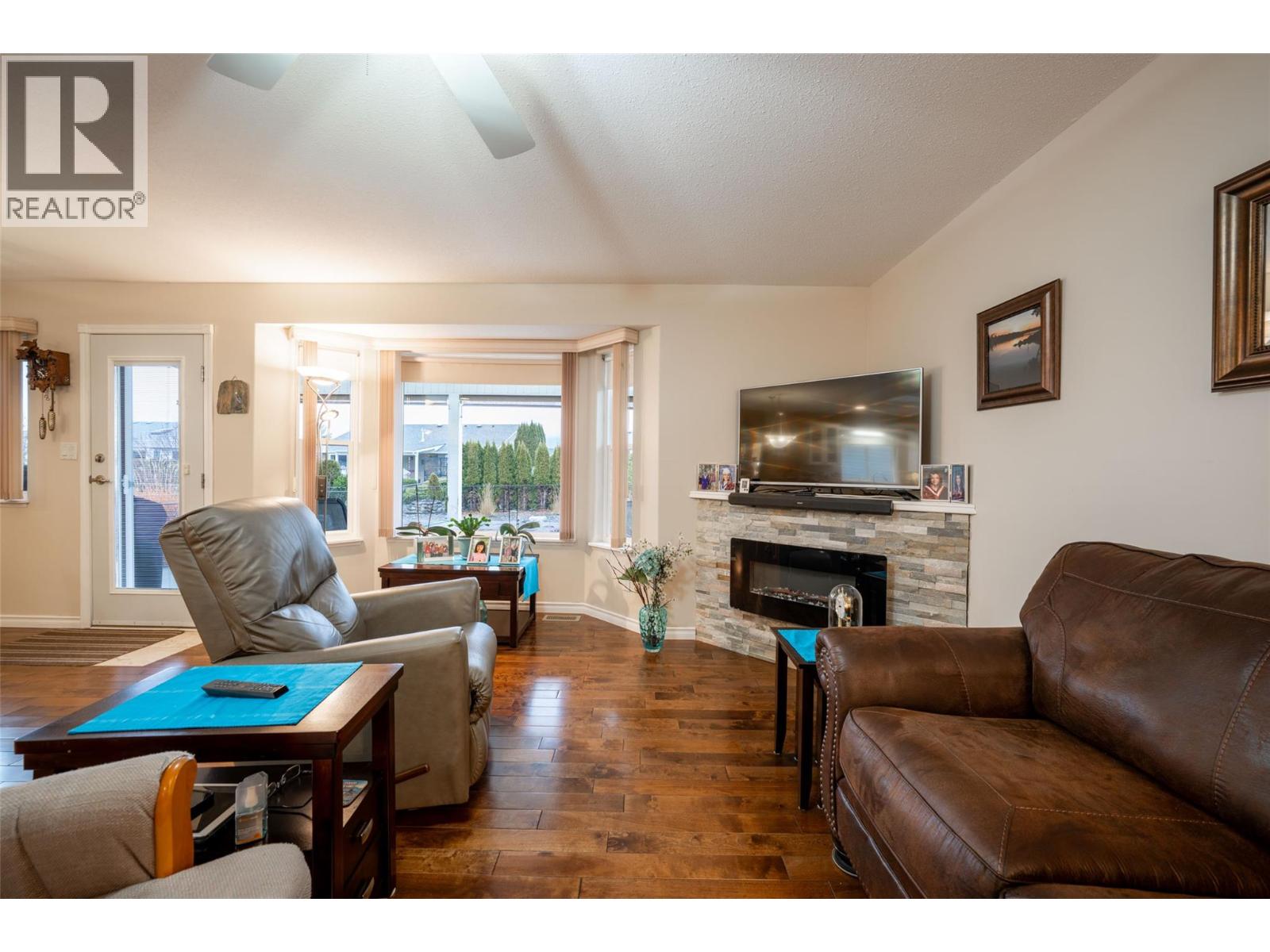 426 4th Street, Vernon, British Columbia  V1H 1Z1 - Photo 8 - 10374814