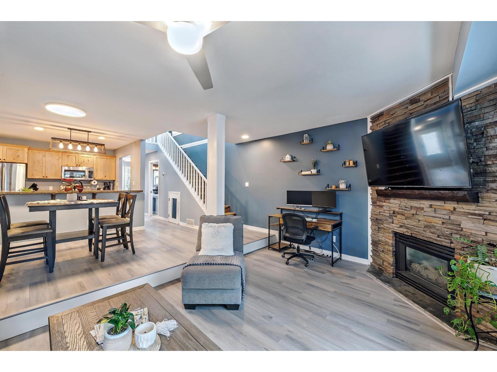 4 46277 Cessna Drive, Chilliwack Proper South, Chilliwack, British Columbia  V2P 1A7 - Photo 7 - R3115907