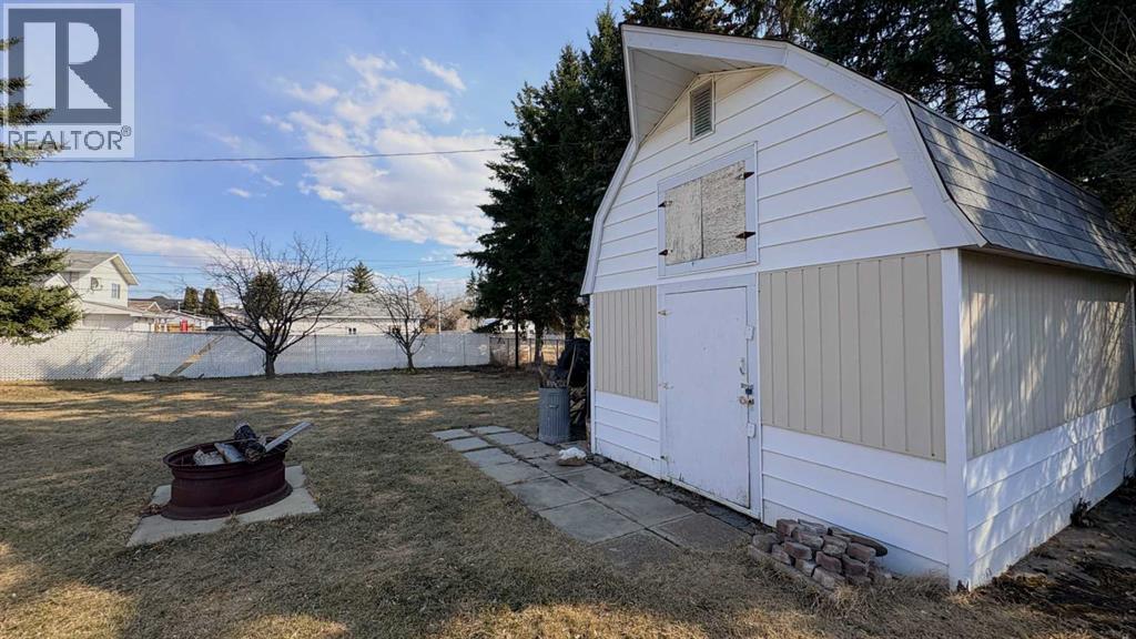 725 7 Avenue, Wainwright, Alberta  T9W 1C1 - Photo 21 - A2294974