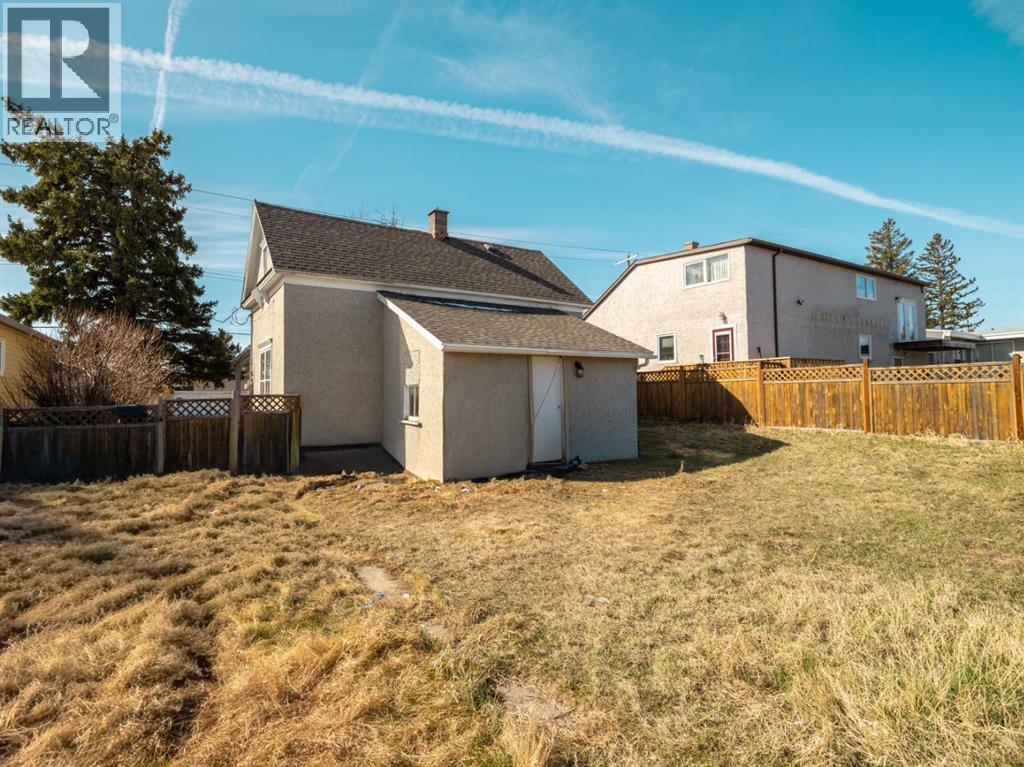 313 2 Avenue W, Cardston, Alberta  T0K 0K0 - Photo 26 - A2301736