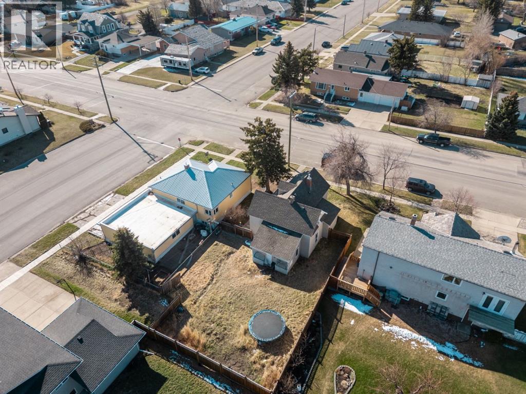 313 2 Avenue W, Cardston, Alberta  T0K 0K0 - Photo 36 - A2301736