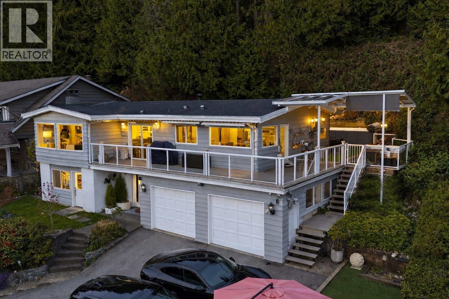 668 Alpine Court, North Vancouver, British Columbia  V7R 2L8 - Photo 37 - R3117061