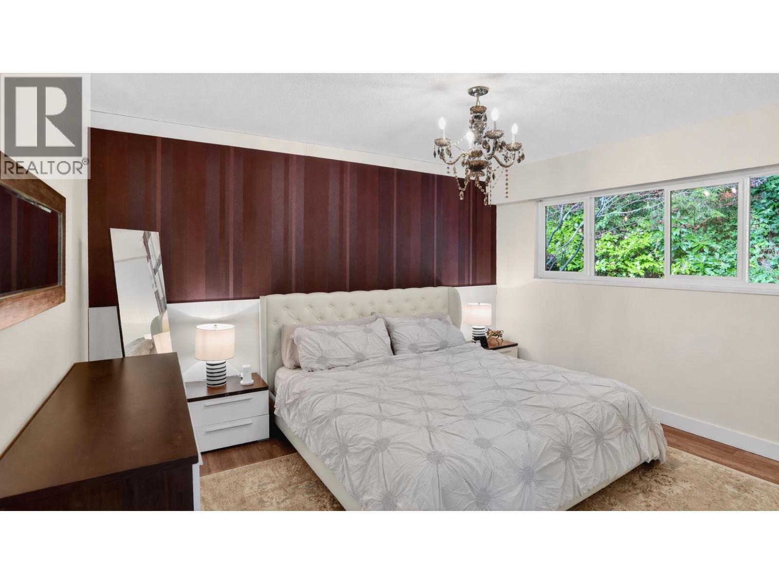 668 Alpine Court, North Vancouver, British Columbia  V7R 2L8 - Photo 14 - R3117061