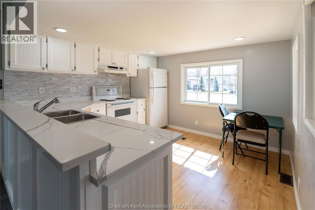 6 Maple Drive, Mcgregor, Ontario  N0R 1J0 - Photo 2 - 26009477