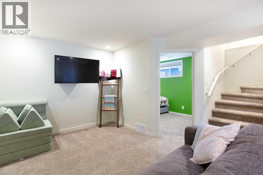 31 Sunset Link, Cochrane, Alberta  T4C 0L9 - Photo 27 - A2303528