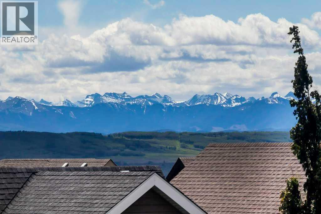 31 Sunset Link, Cochrane, Alberta  T4C 0L9 - Photo 3 - A2303528