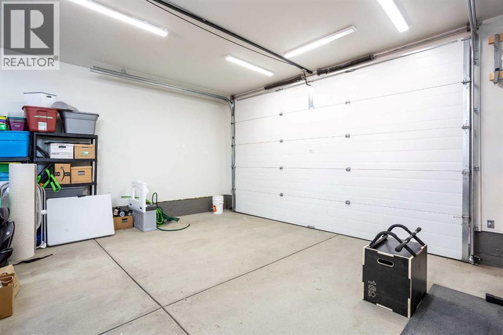 31 Sunset Link, Cochrane, Alberta  T4C 0L9 - Photo 39 - A2303528