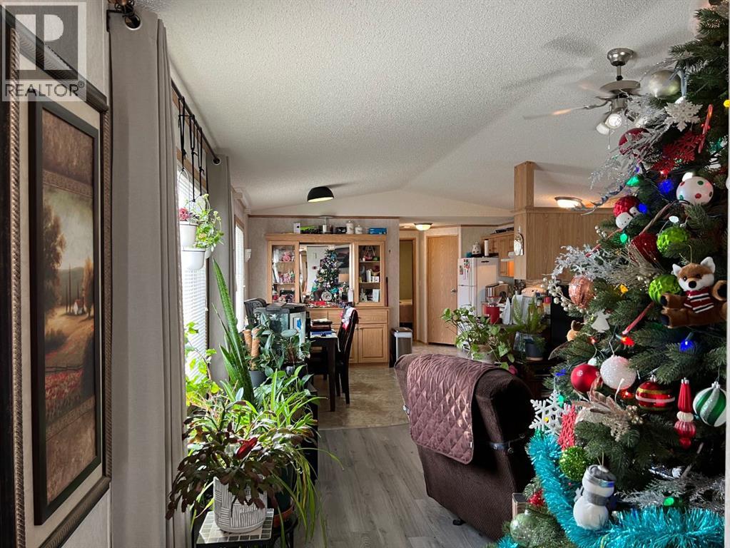 307 Spurline Avenue, Coaldale, Alberta  T1M 0B1 - Photo 3 - A2275064