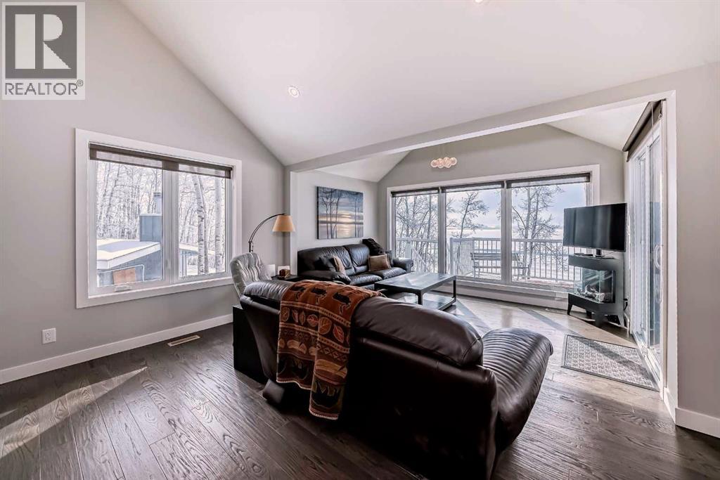 725 Elk Street E, Sunbreaker Cove, Alberta  T0C 0J0 - Photo 19 - A2292595