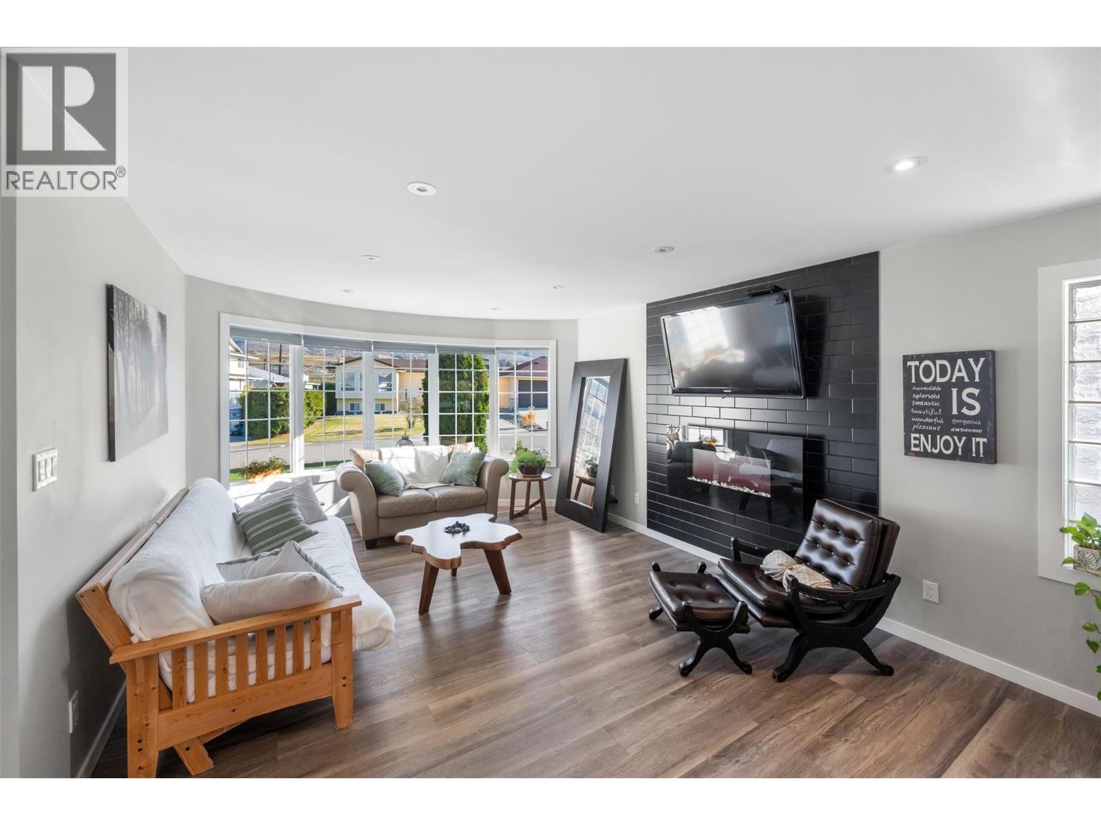 38 Bayview Crescent, Osoyoos, British Columbia  V0H 1V6 - Photo 8 - 10381812