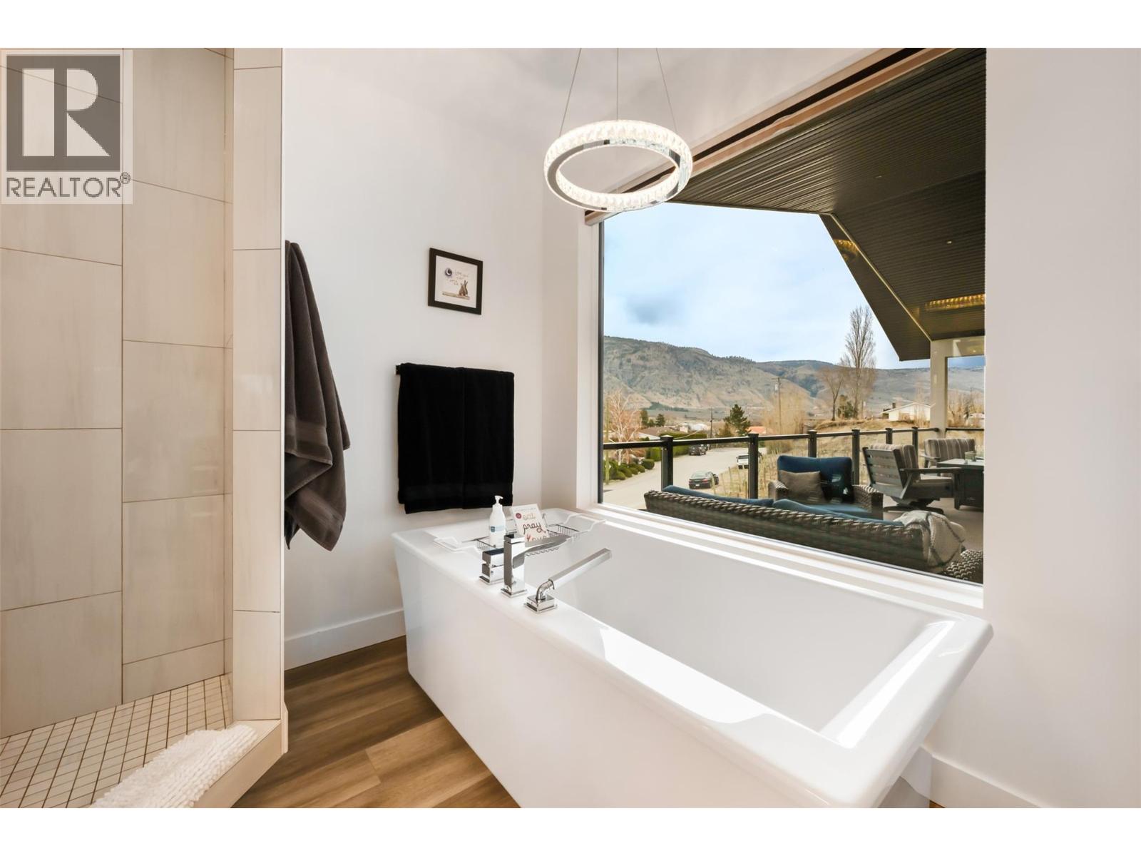 10400 87th Street, Osoyoos, British Columbia  V0H 1V2 - Photo 40 - 10376937