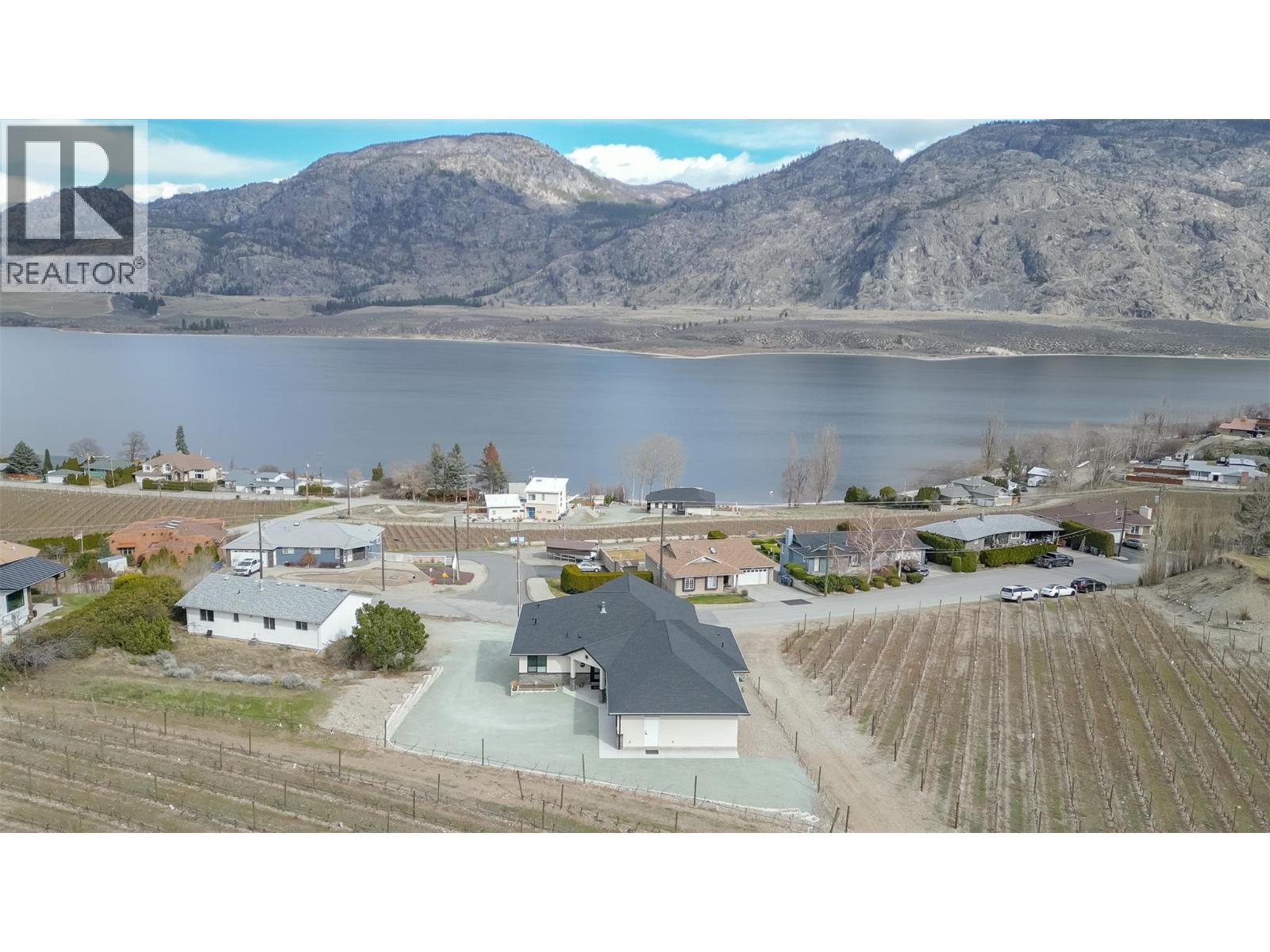 10400 87th Street, Osoyoos, British Columbia  V0H 1V2 - Photo 2 - 10376937