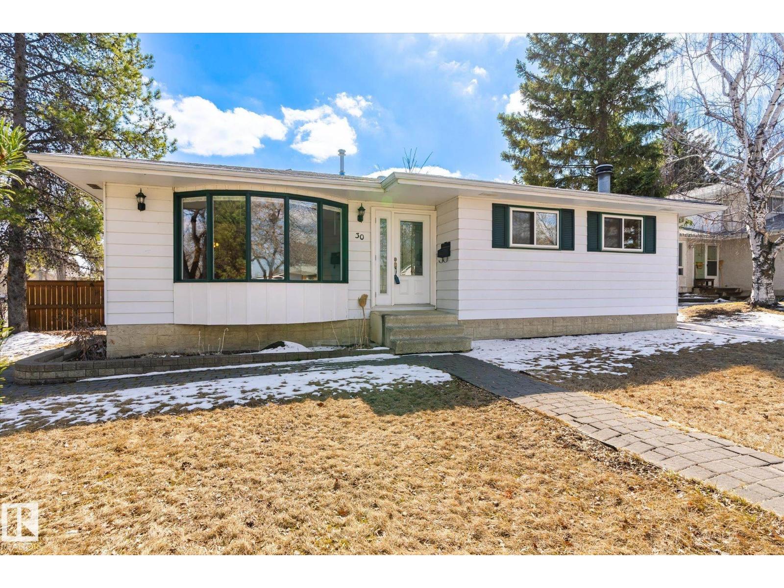 30 FARMSTEAD AV, St. Albert, Alberta