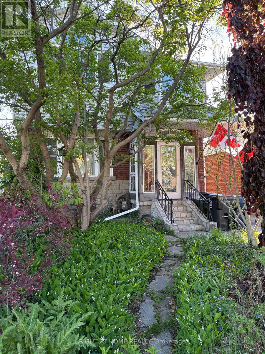 MAIN - 952 COXWELL AVENUE, Toronto, Ontario
