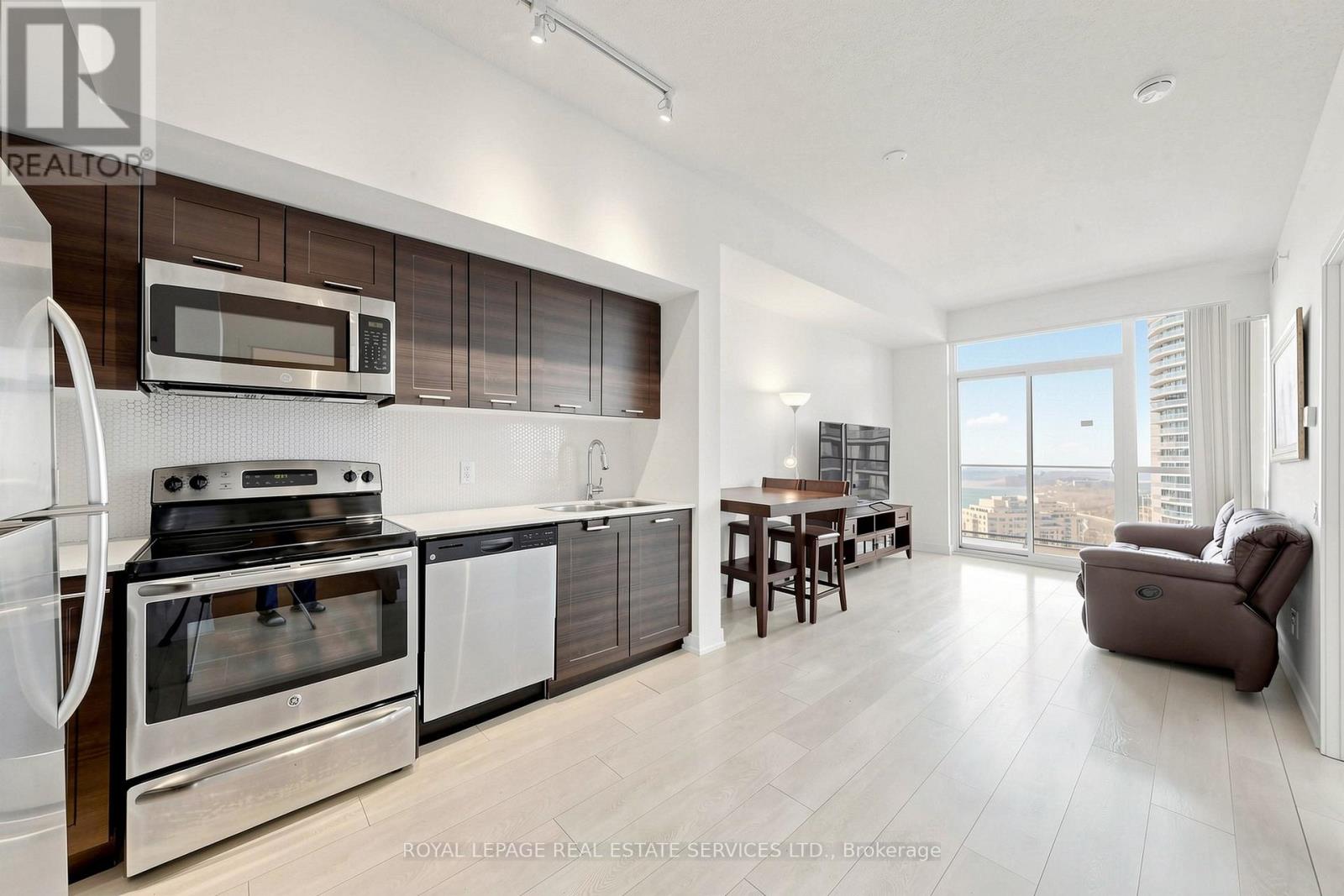 2903 - 2200 Lake Shore Boulevard W, Toronto, Ontario  M8V 1A4 - Photo 11 - W13055486