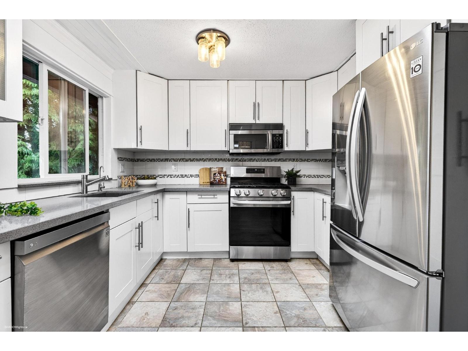 6821 Westview Drive, Delta, British Columbia  V4E 2L7 - Photo 11 - R3117125