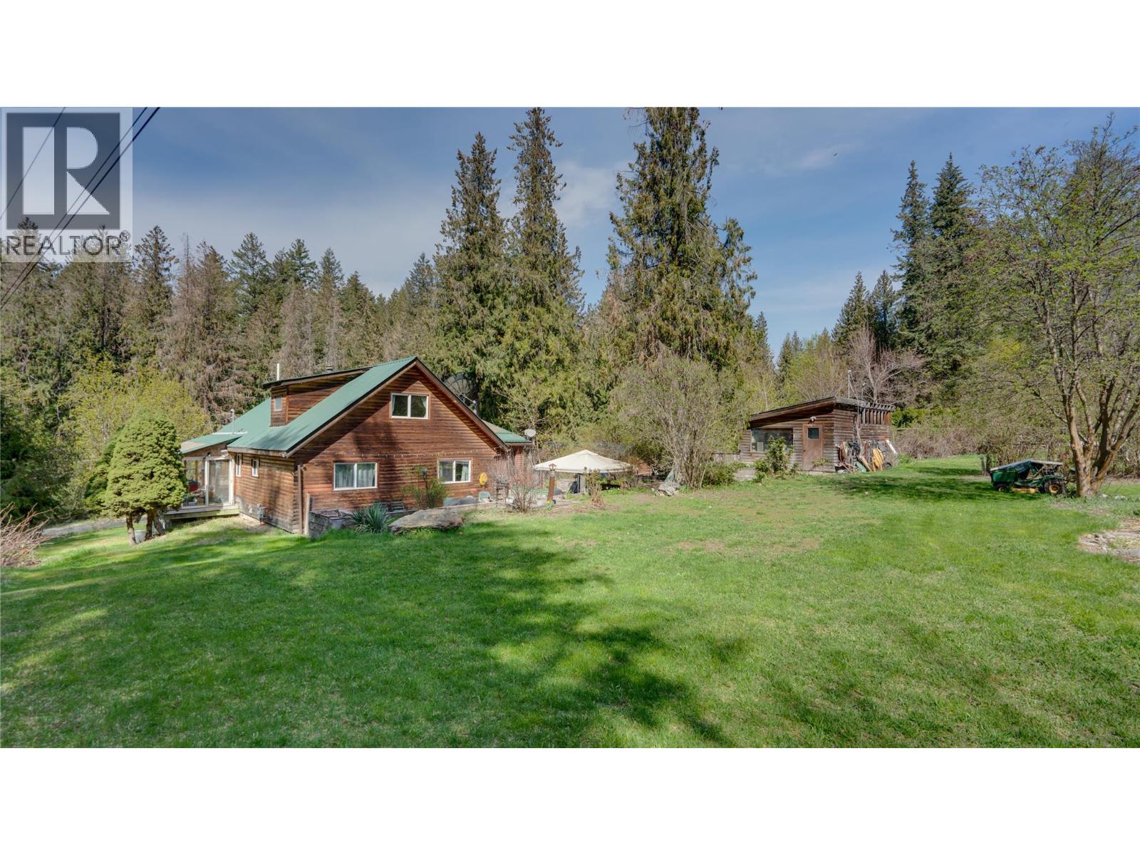 5677 Brentwood Road, Vernon, British Columbia  V1B 3K1 - Photo 33 - 10384654