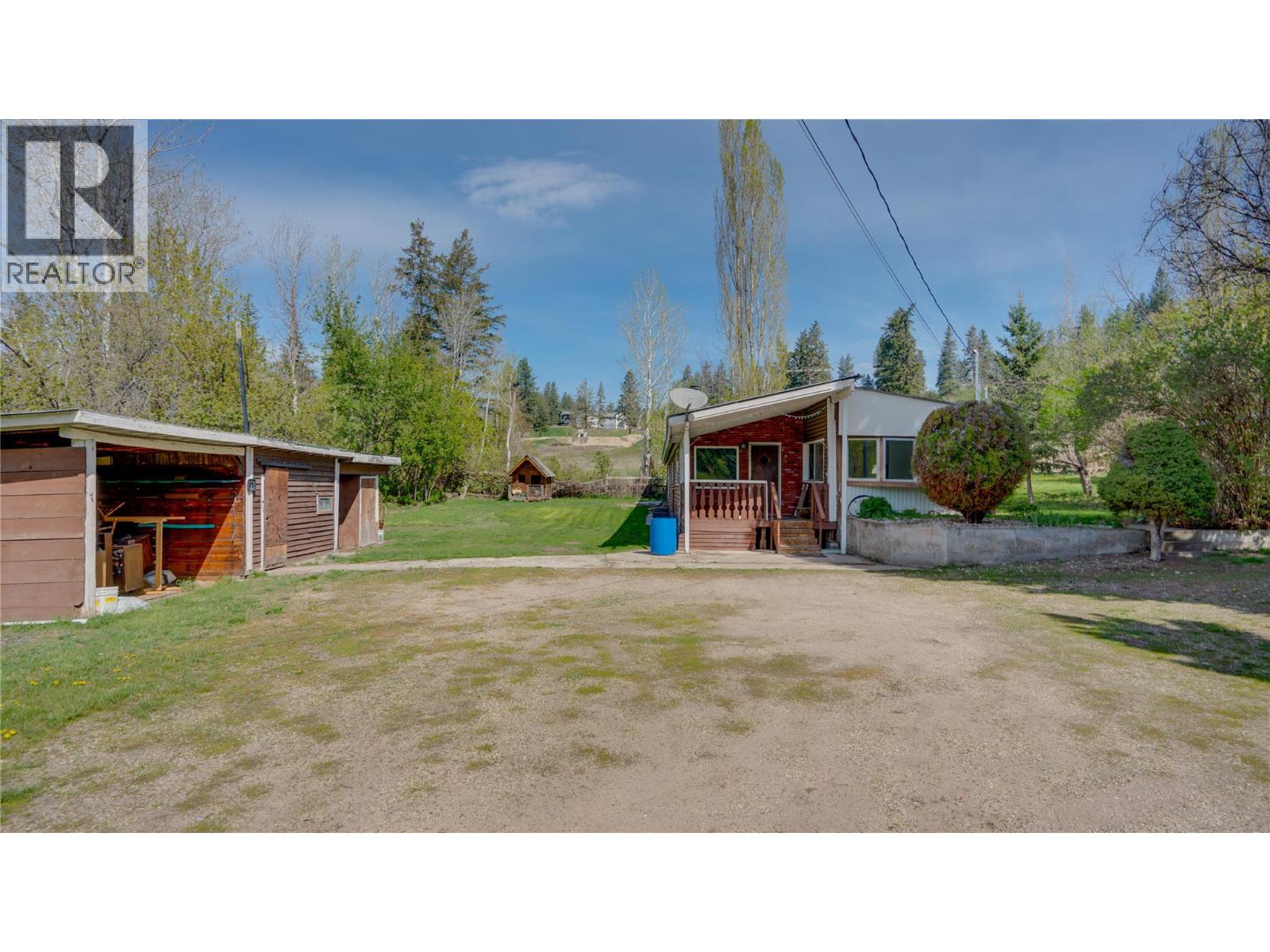 5677 Brentwood Road, Vernon, British Columbia  V1B 3K1 - Photo 38 - 10384654