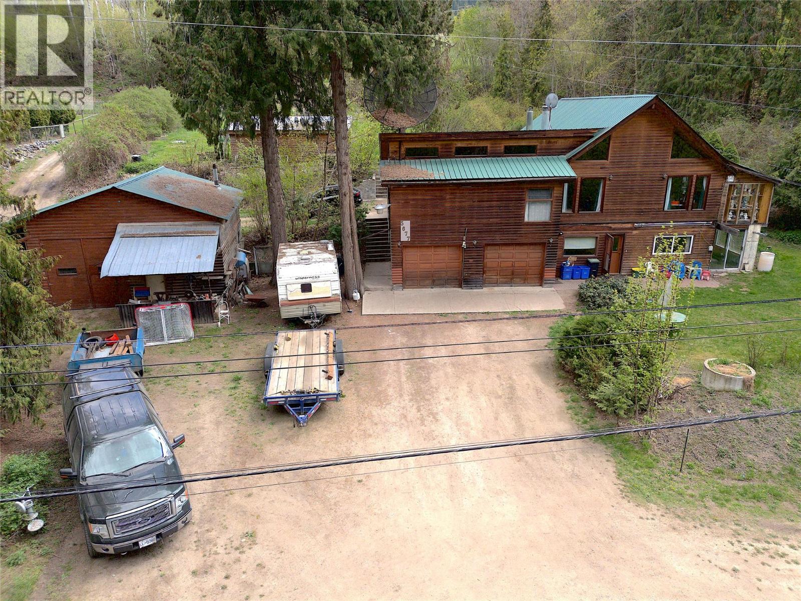 5677 Brentwood Road, Vernon, British Columbia  V1B 3K1 - Photo 46 - 10384654