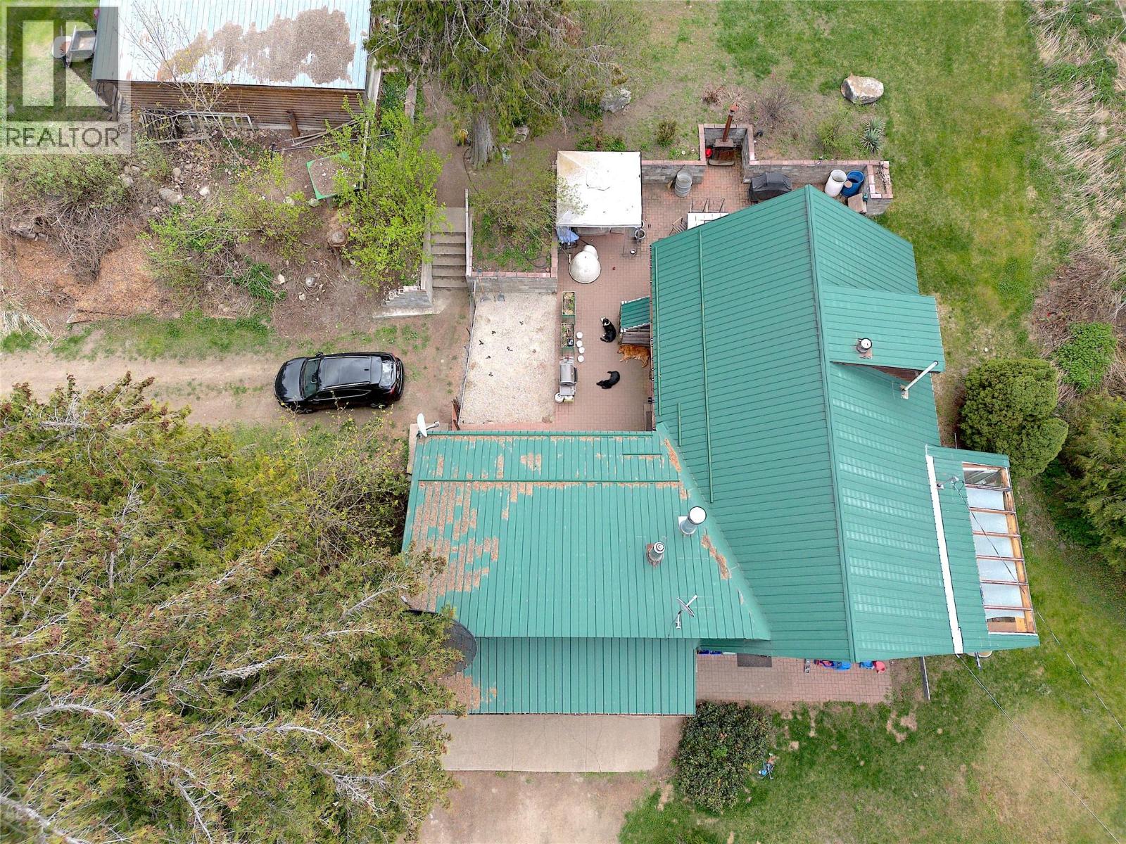 5677 Brentwood Road, Vernon, British Columbia  V1B 3K1 - Photo 48 - 10384654