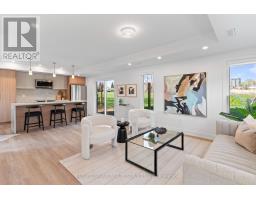 UNIT 5 - 15 ACORN AVENUE, Toronto, Ontario