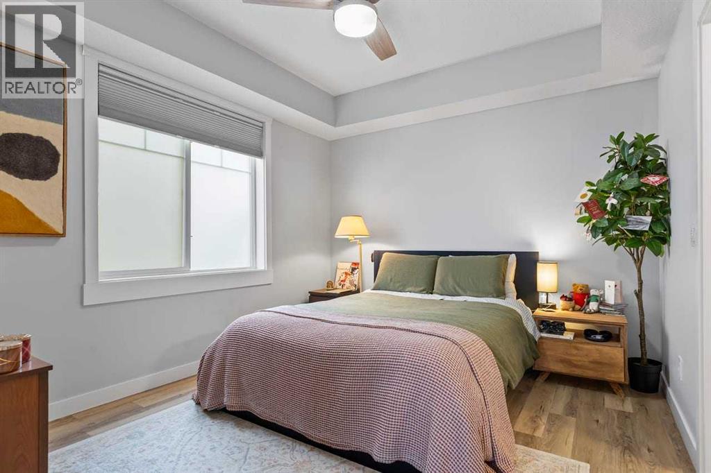 5, 35 West Coach Manor Sw, Calgary, Alberta  T3H 1R7 - Photo 13 - A2305759