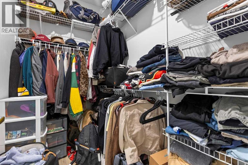 5, 35 West Coach Manor Sw, Calgary, Alberta  T3H 1R7 - Photo 17 - A2305759