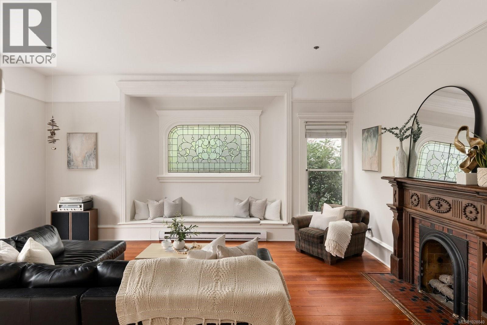 1270 Yates St, Victoria, British Columbia  V8V 3N3 - Photo 12 - 1028840