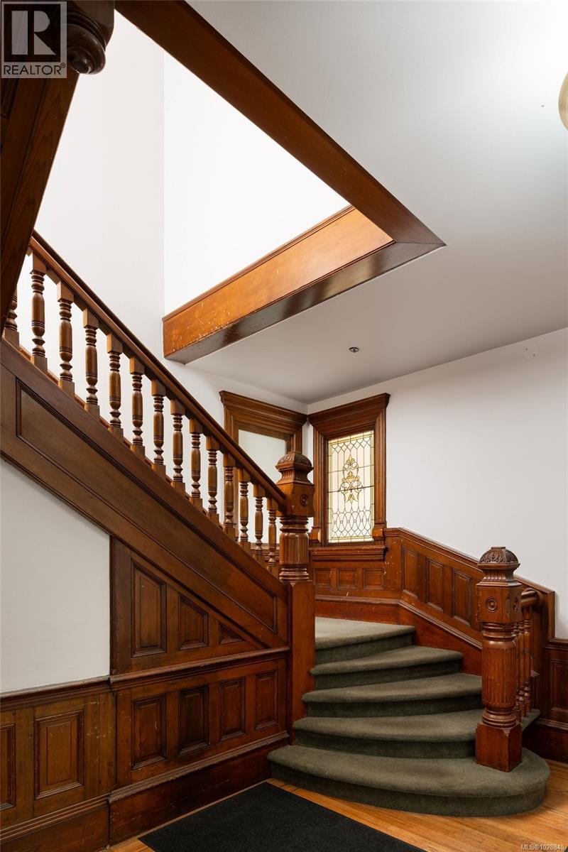 1270 Yates St, Victoria, British Columbia  V8V 3N3 - Photo 11 - 1028840