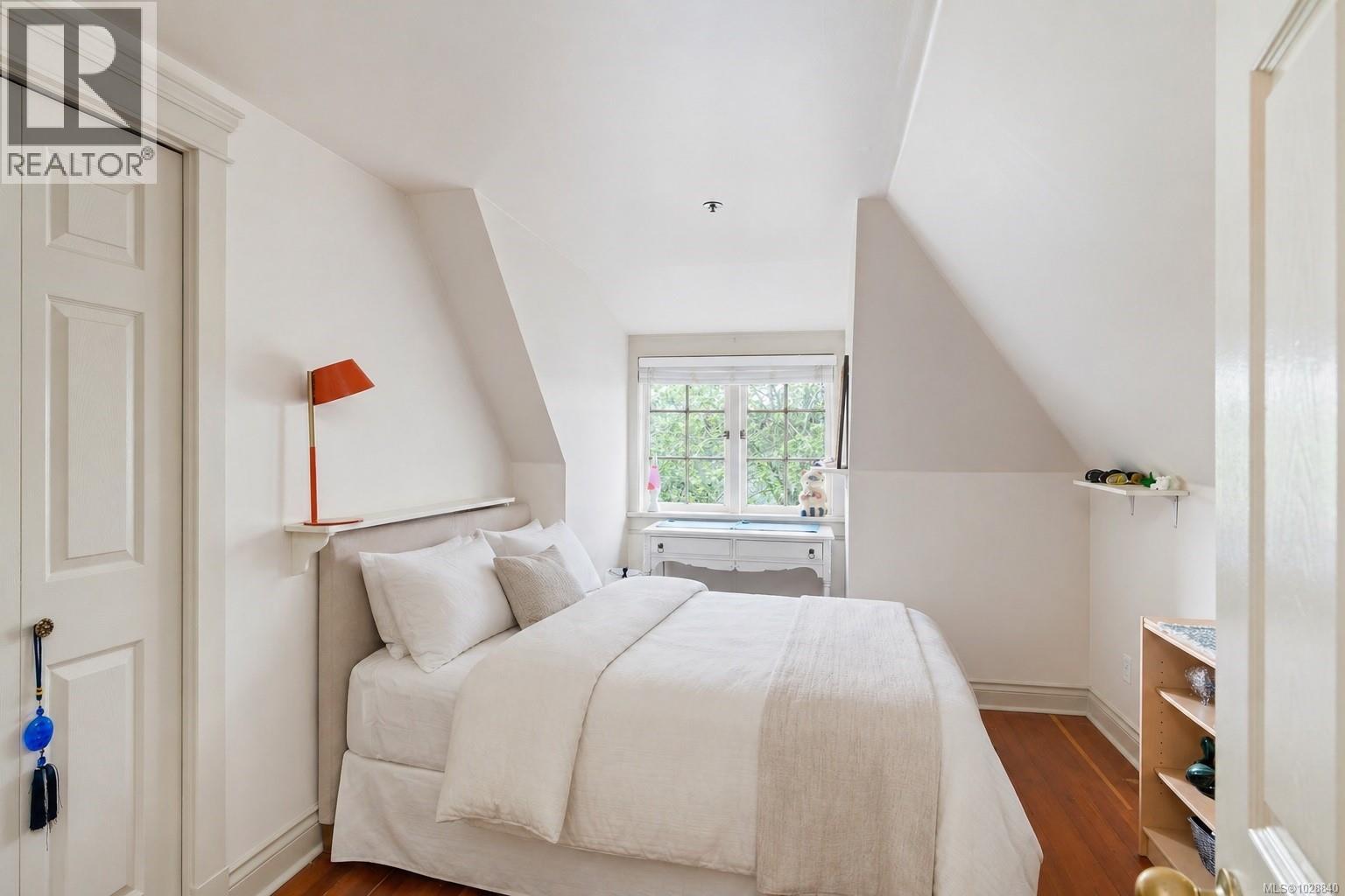 1270 Yates St, Victoria, British Columbia  V8V 3N3 - Photo 38 - 1028840