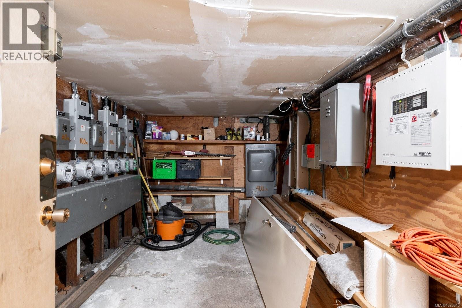 1270 Yates St, Victoria, British Columbia  V8V 3N3 - Photo 53 - 1028840